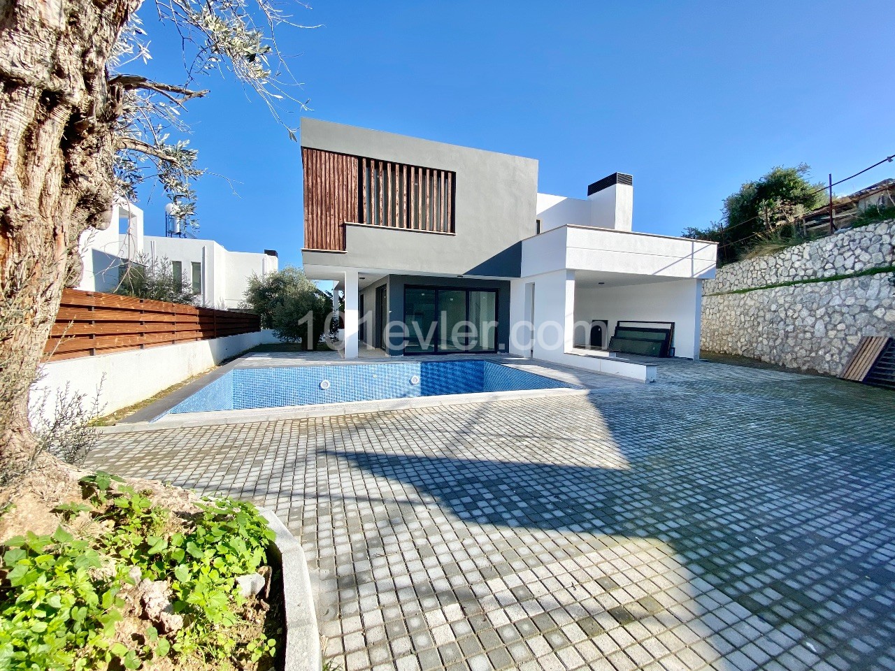 Villa For Sale in Ozanköy, Kyrenia