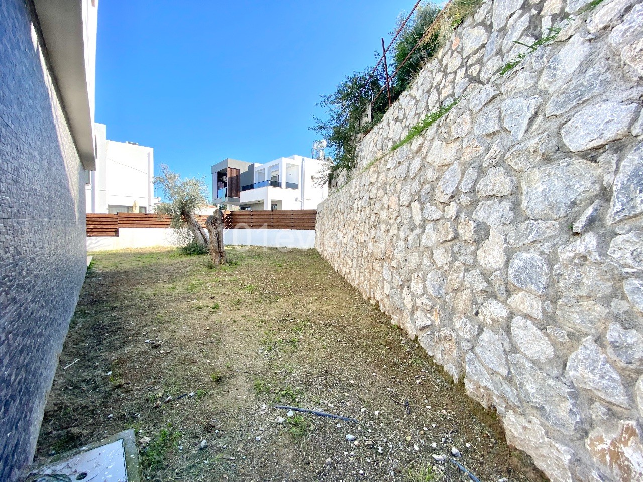 Villa For Sale in Ozanköy, Kyrenia