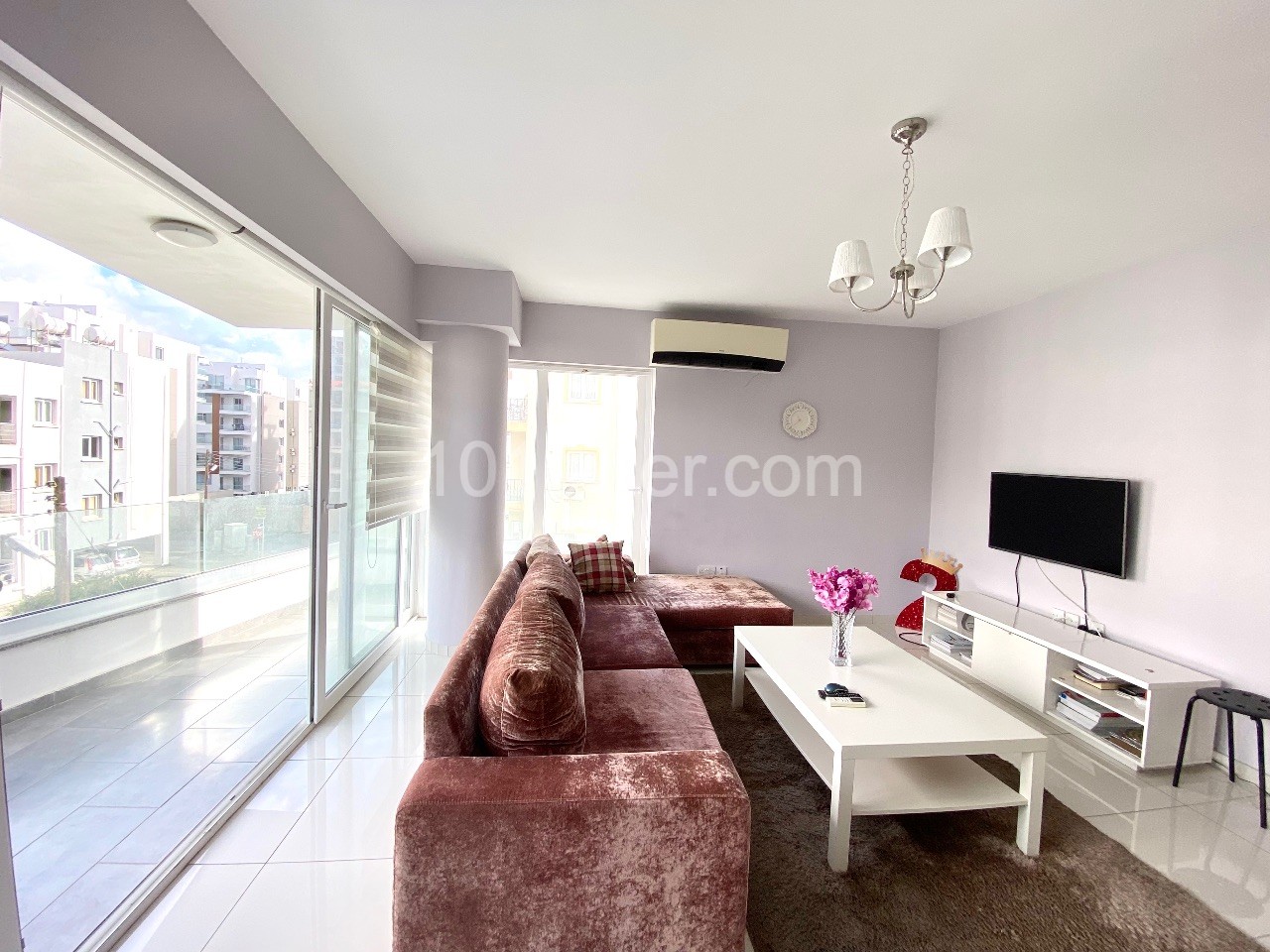 Kyrenia Kashgar / 115m2 zu verkaufen 2 + 1 / großes Wohnzimmer / Geräumige Küche / großer Balkon / hohe Mietrendite ** 