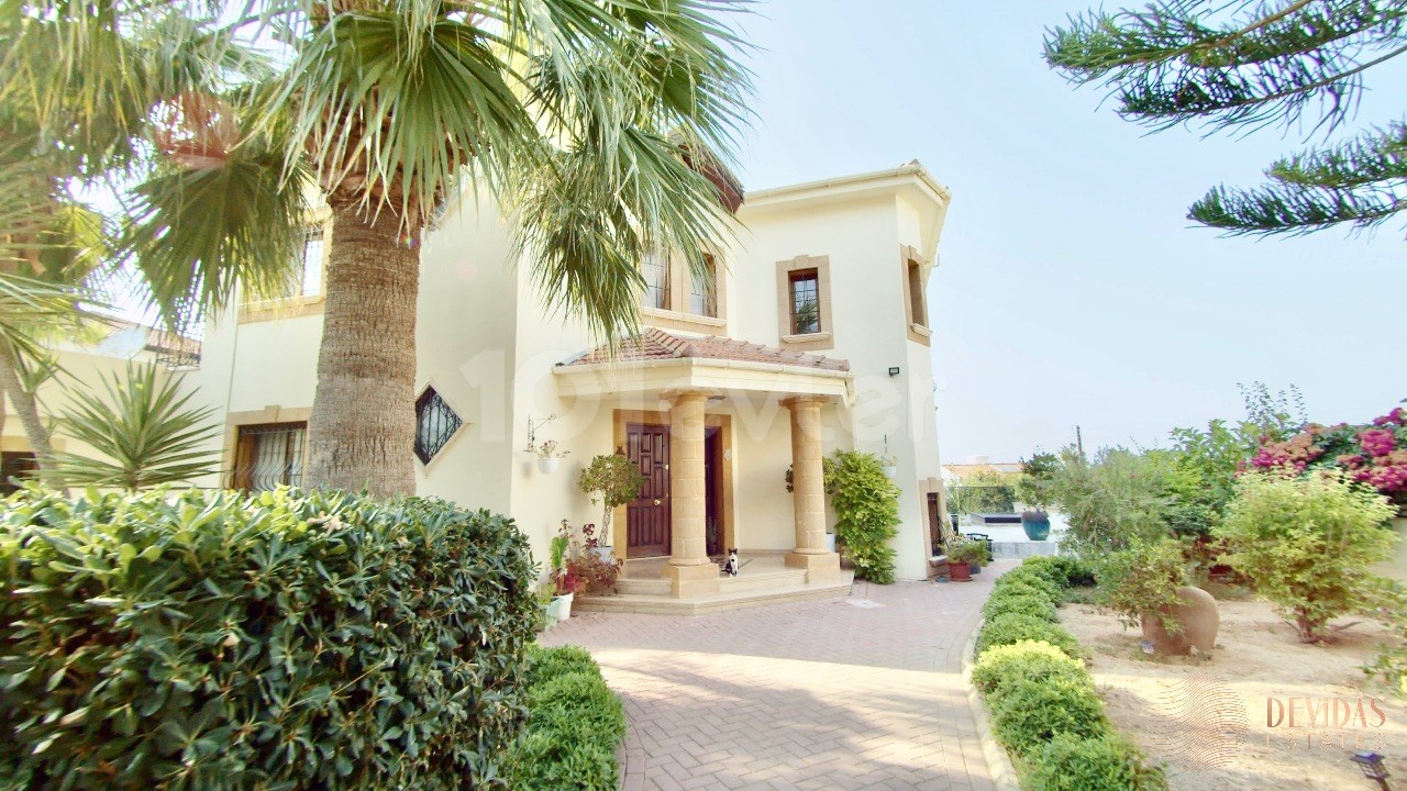 Kyrenia , Bellapais / Villa for sale | 1050 m2 Garden | 5 Bedrooms ** 