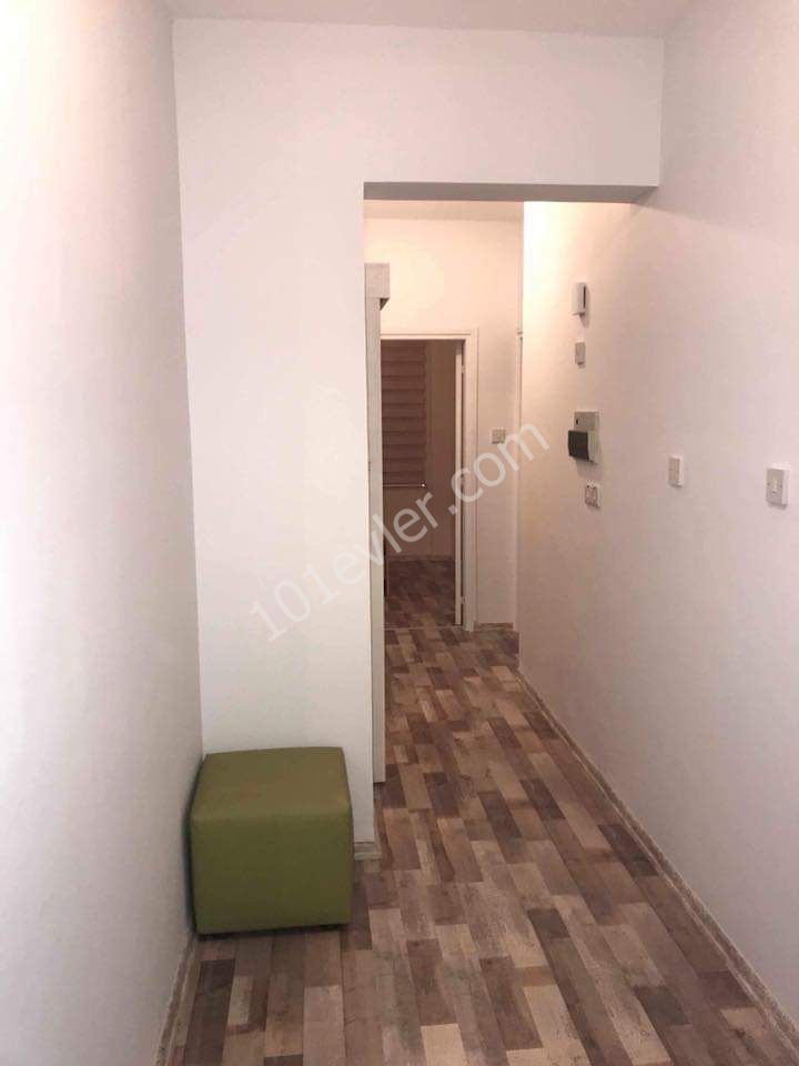 Kiralık 2+1 eşyalı daire Mağusa Merkezde