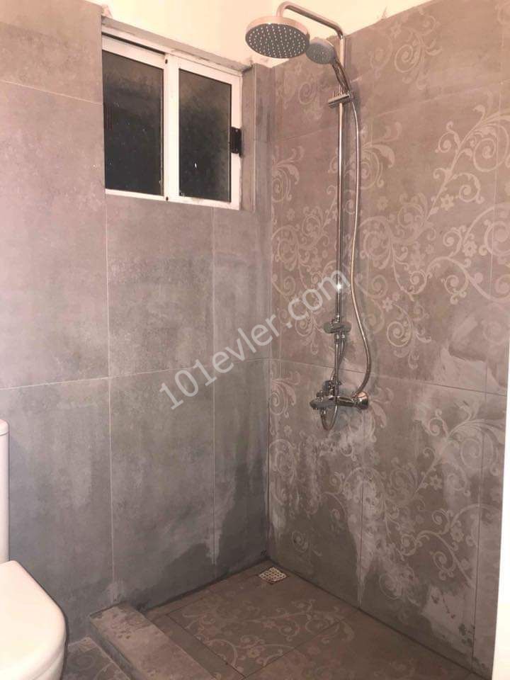 Kiralık 2+1 eşyalı daire Mağusa Merkezde