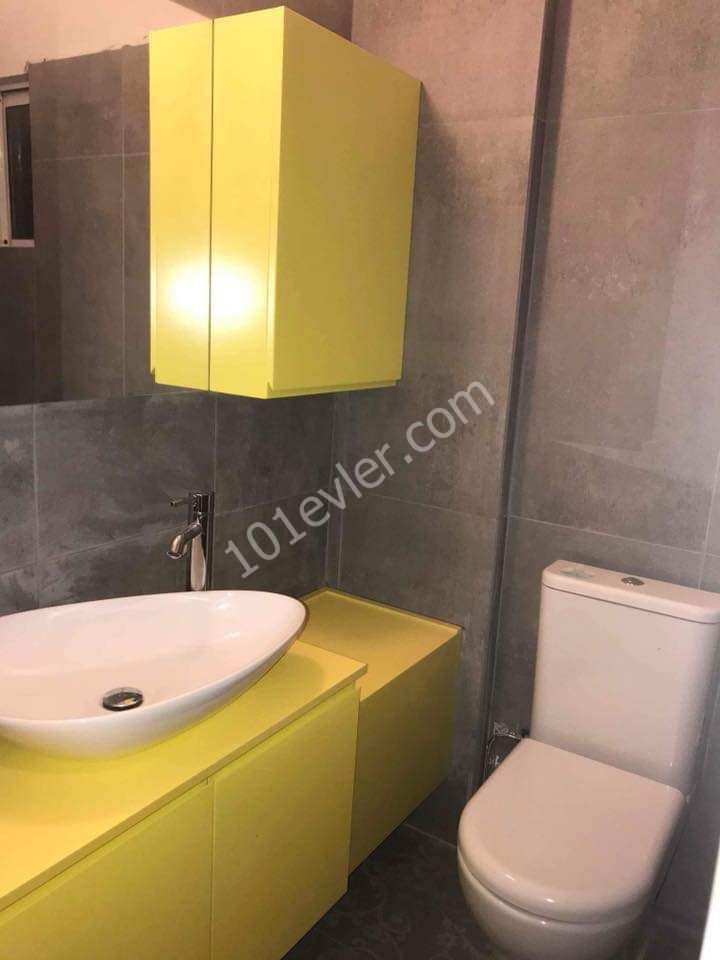 Kiralık 2+1 eşyalı daire Mağusa Merkezde