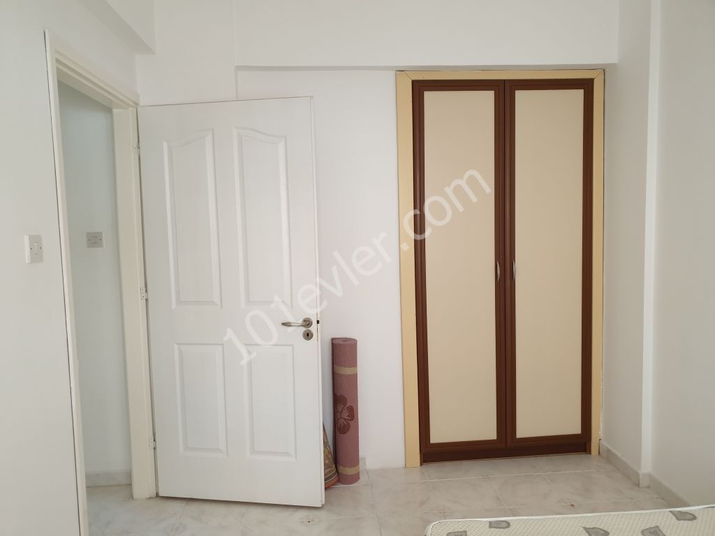 Kiralık 2+1 eşyalı daire Gülserende