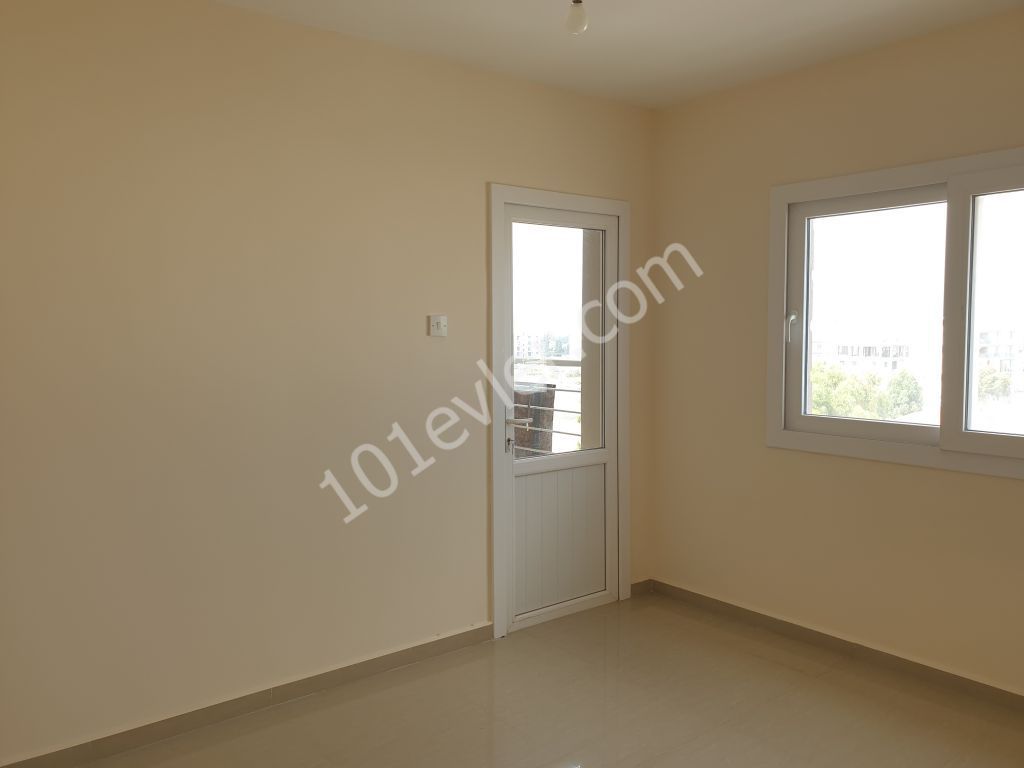 2+1 Flat for sale in Canakkale