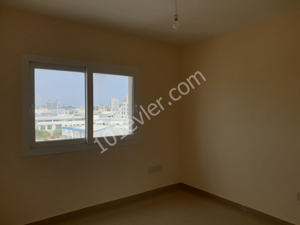 2+1 Flat for sale in Canakkale