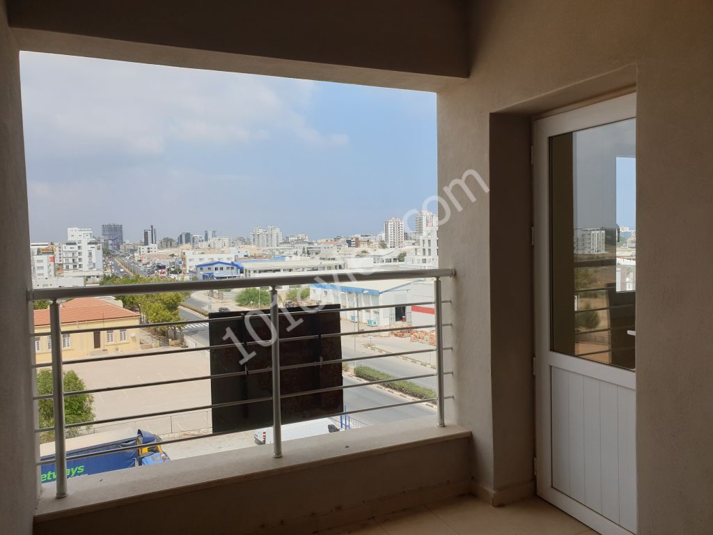 2+1 Flat for sale in Canakkale