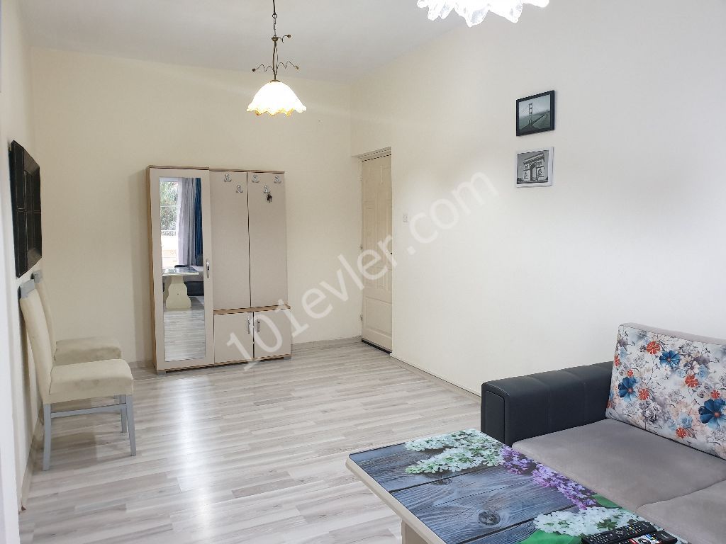 2+1 furnished flat for rent  on Gülseren