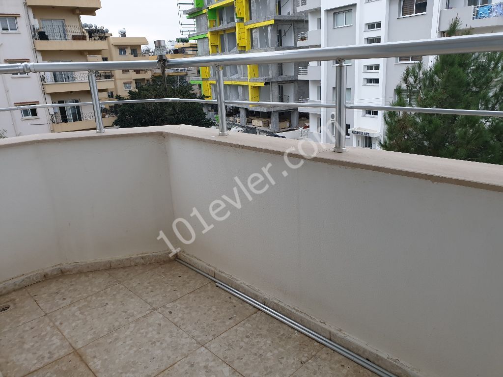 2+1 furnished flat for rent  on Gülseren