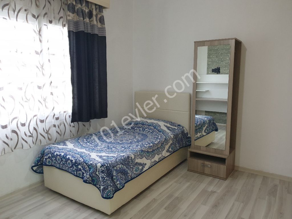 2+1 furnished flat for rent  on Gülseren