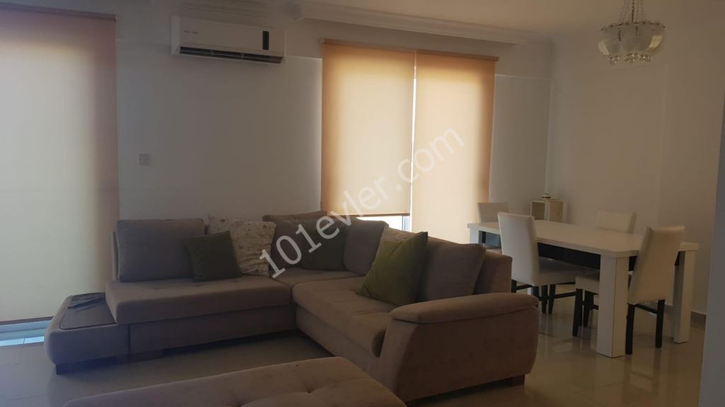 GAZİMAĞUSA KARAKOL BÖLGESİNDE KİRALIK 2+1  PENTHOUSE 