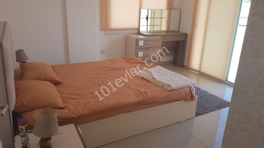 GAZİMAĞUSA KARAKOL BÖLGESİNDE KİRALIK 2+1  PENTHOUSE 