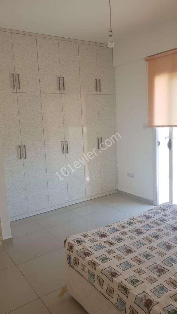 GAZİMAĞUSA KARAKOL BÖLGESİNDE KİRALIK 2+1  PENTHOUSE 