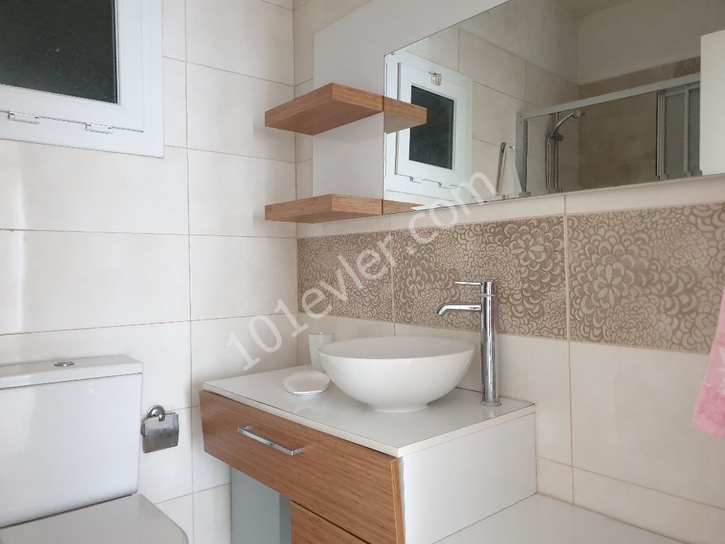 3+1 lux flat for rent in Seahouse Gulseren