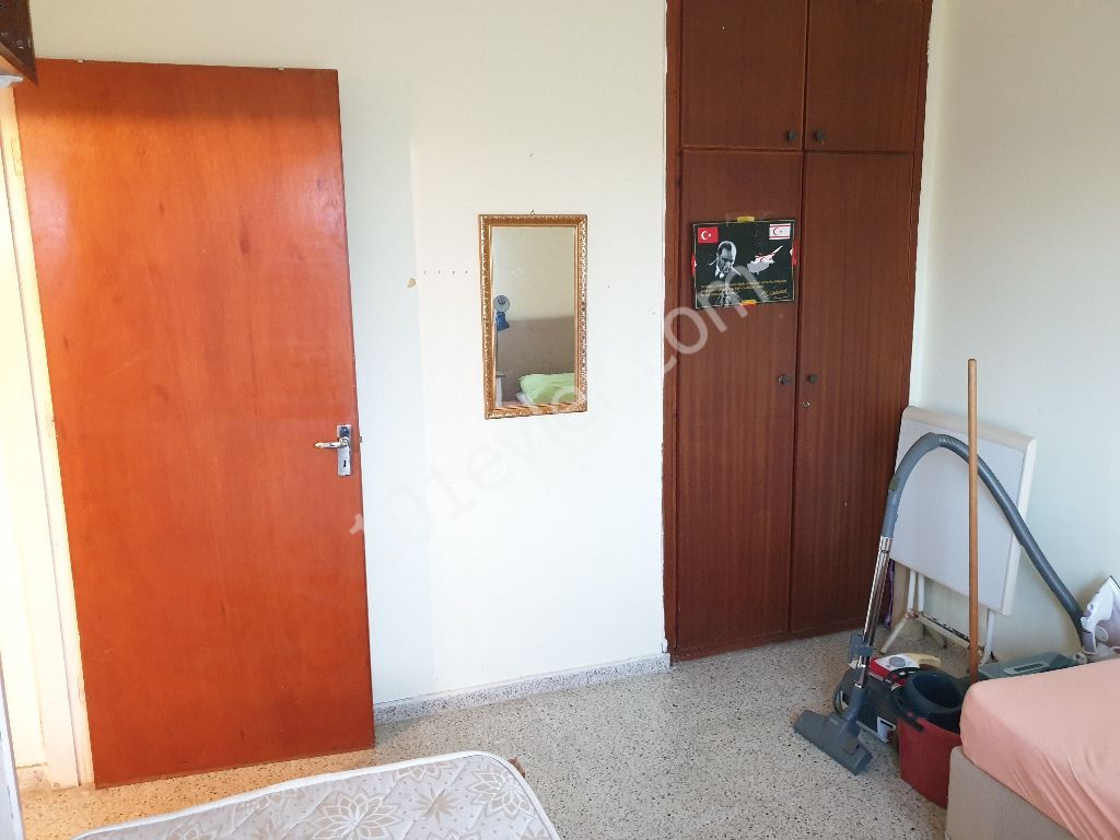 2+1 furnished flat for sale on Gülseren