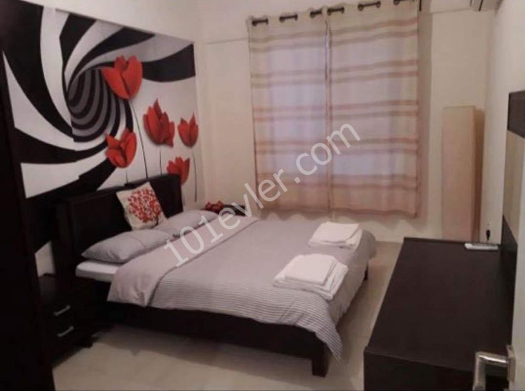 kiralık   2+1 lüks eşyalı daire Ceasar long beach 