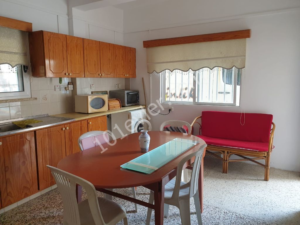 Kiralık 3+1 eşyalı daire mağusa dumlu pinar