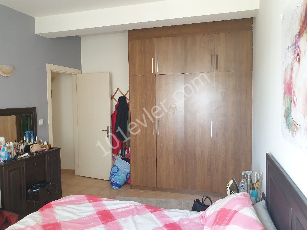 satılık 1+1  eşyalı daire mağusa merkezde