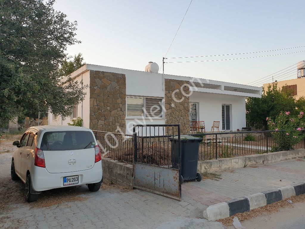 3+1 detached one-storey garden house for sale in famagusta çayrovada ** 