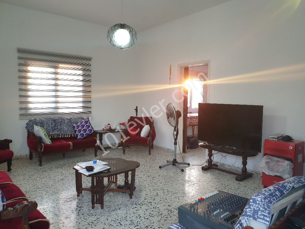 3+1 detached one-storey garden house for sale in famagusta çayrovada ** 