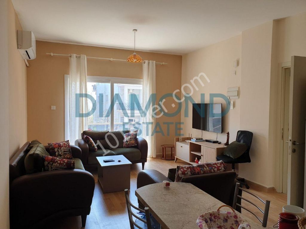 Satılık 2+1 eşyalı daire Gülserende