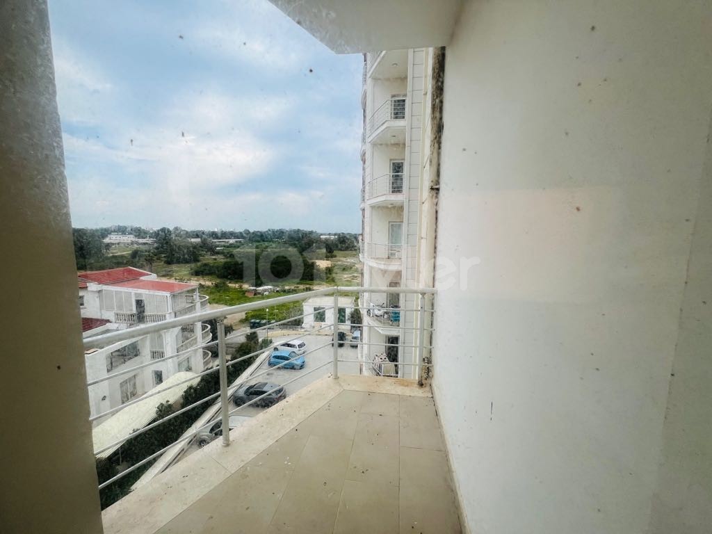 3+1 Flat for Rent with Sea View in Gülseren, Famagusta