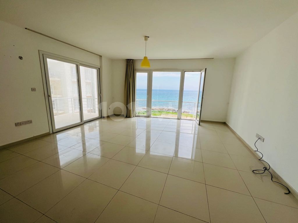 3+1 Flat for Rent with Sea View in Gülseren, Famagusta