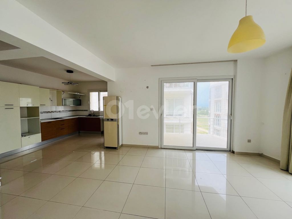 3+1 Flat for Rent with Sea View in Gülseren, Famagusta