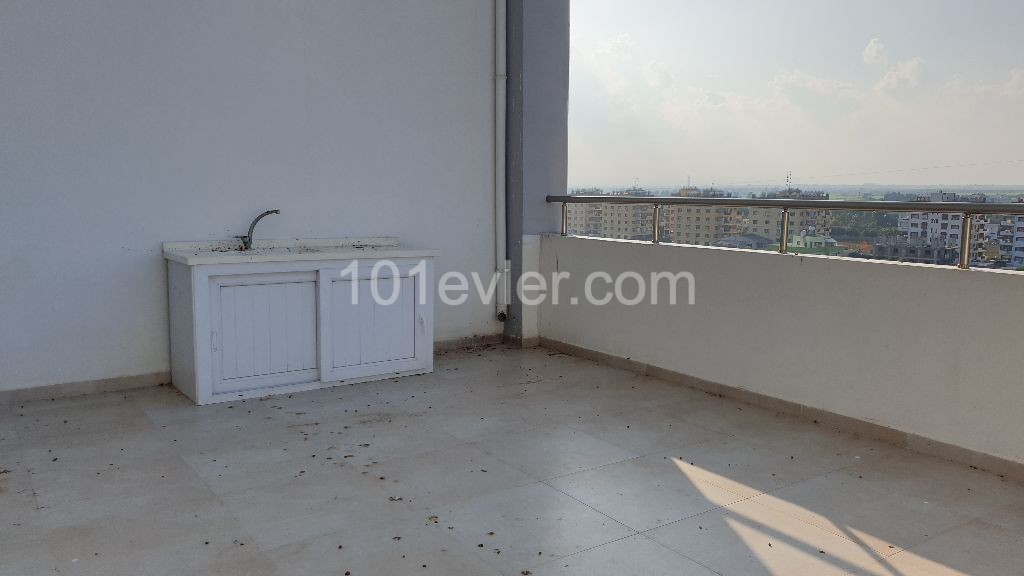 satılık 3+1 sıfır dubleks penthouse yeniboğaziçinde