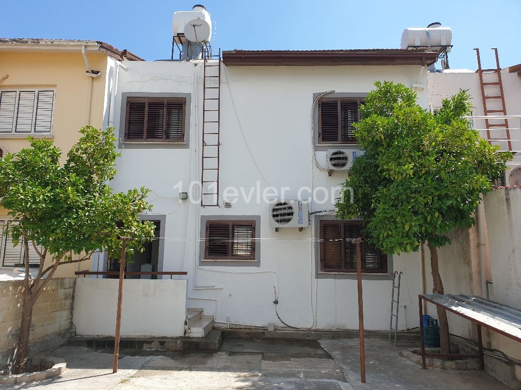 Detached House For Sale in Mağusa Merkez, Famagusta