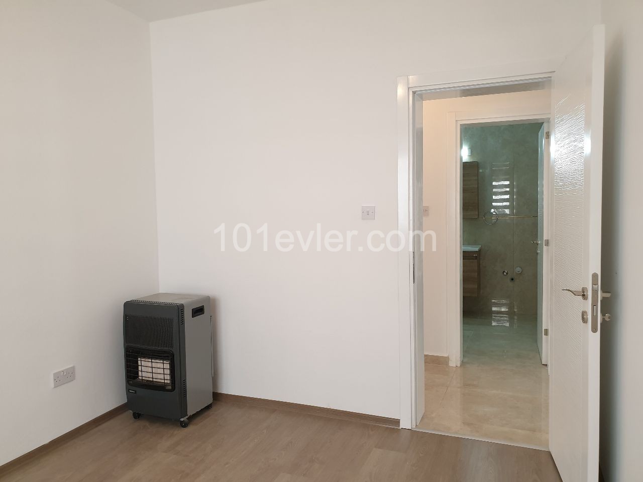 3+1 Flat for Rent in Gulseren, Famagusta