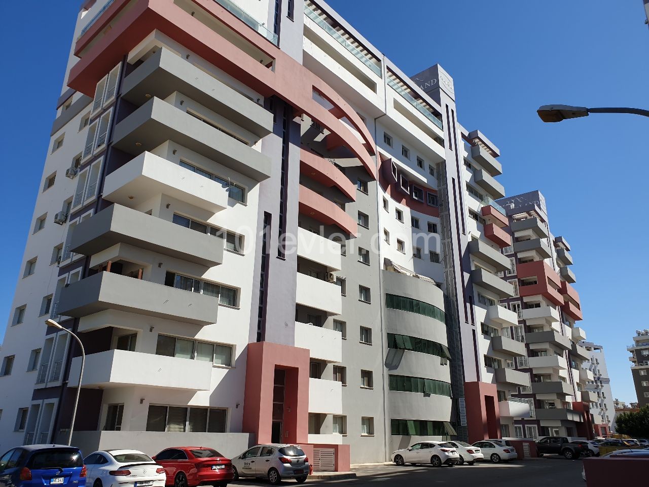 Satılık 2+1 ,75 m² eşyalı daire alasya parkta