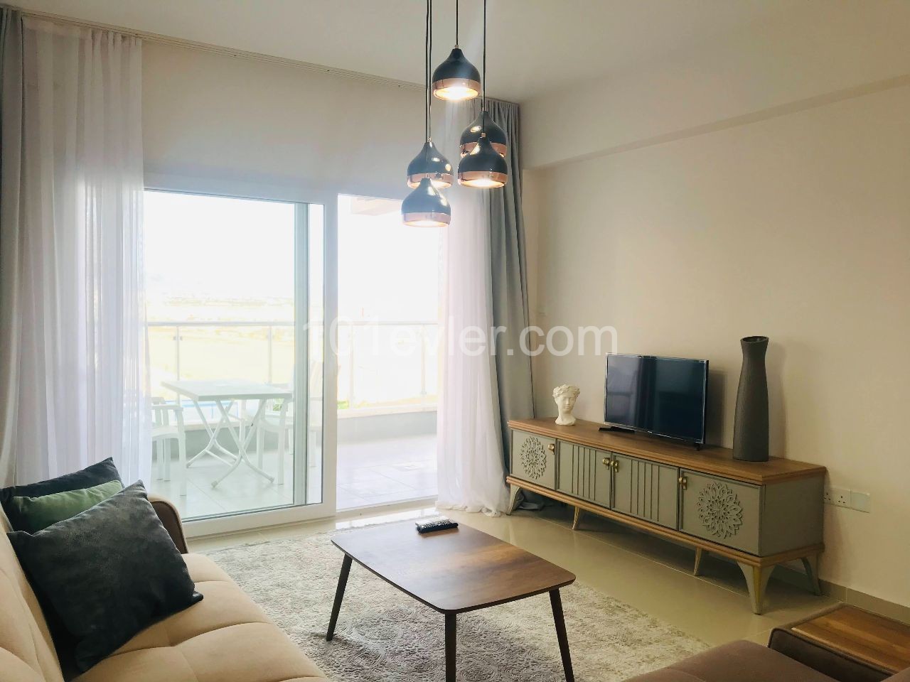 1+1 Flat for Rent in Long Beach, Iskele