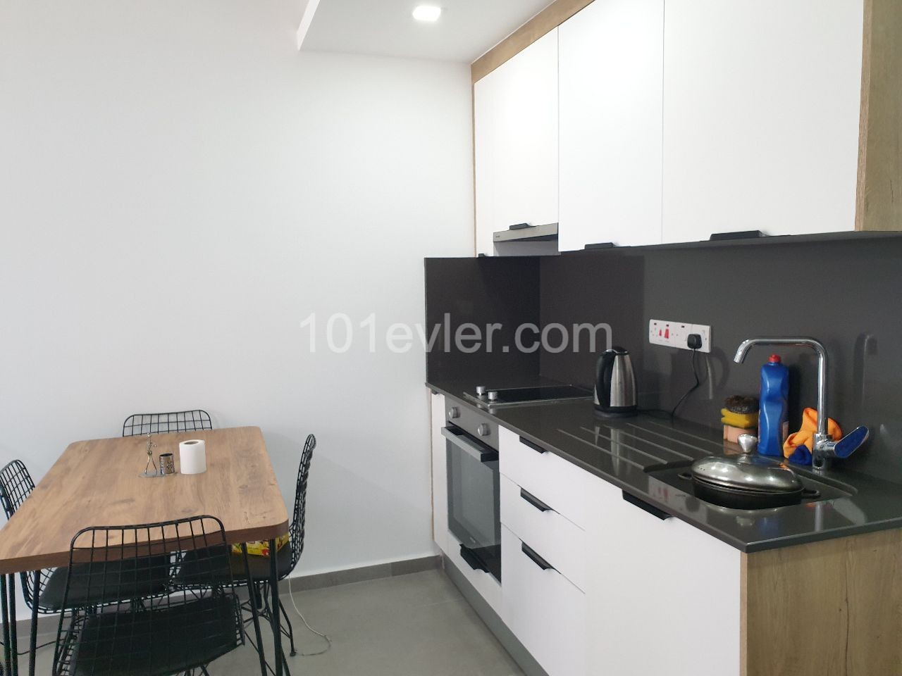 Luxury furnished studio apartment for rent Trass parkts ** 