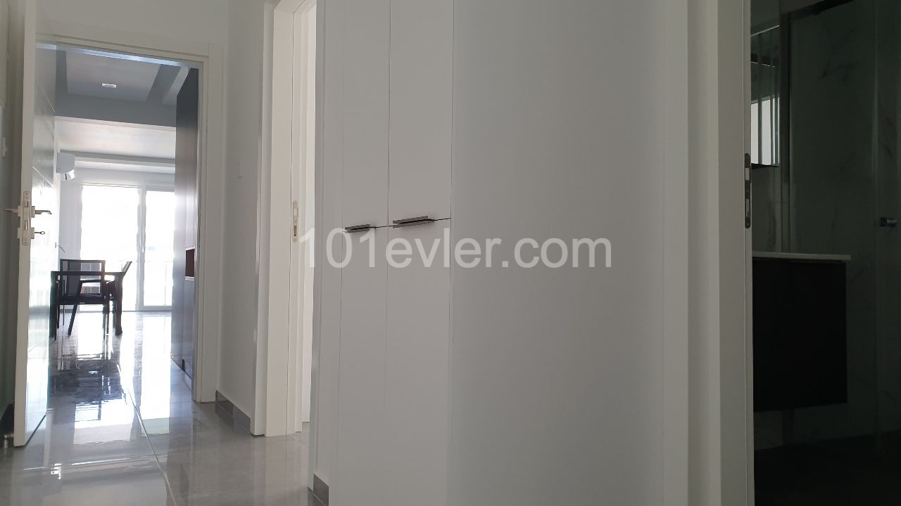 2+1 ,110 m² brand new flat for sale in Courtyard ** 