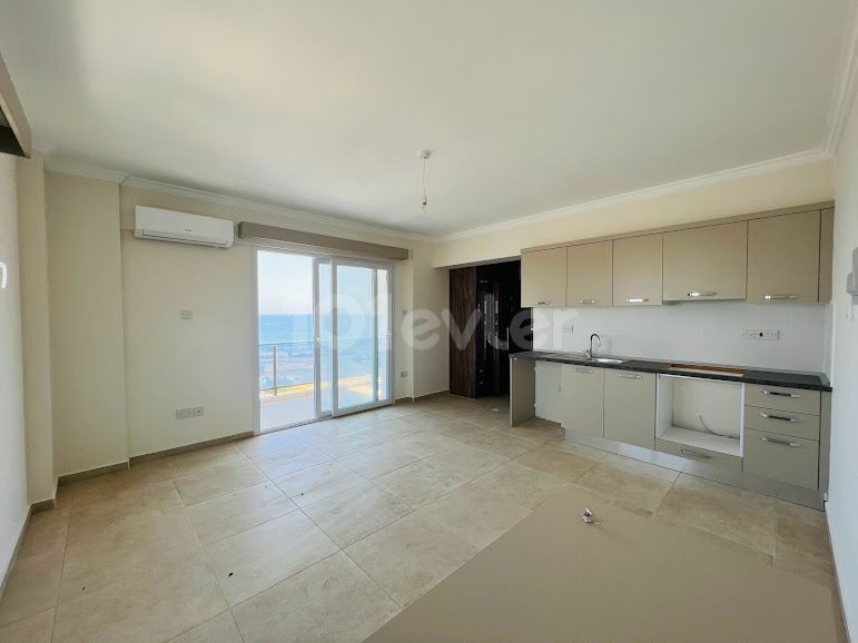 Studio Apartment with Sea View for Sale, Long Beach ** 