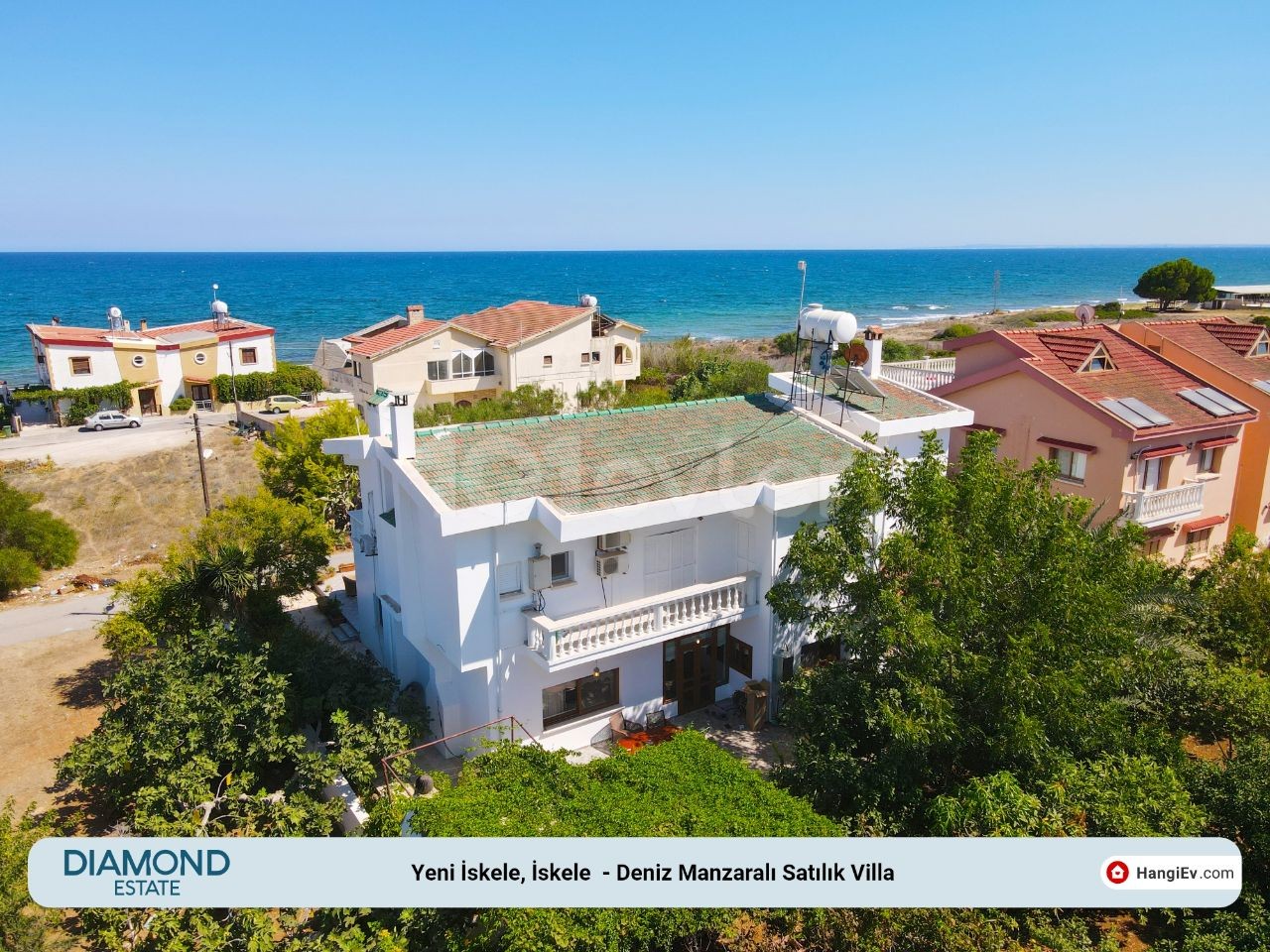 Boğaz, İskele'de Deniz Manzaralı Satılık Villa