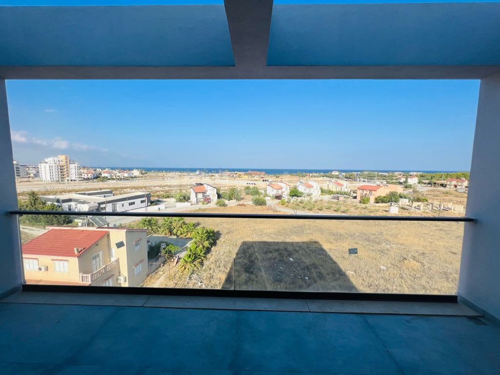 2+1 Penthouse-Wohnung Zur Miete Mit Meerblick In Long Beach, Pier ** 