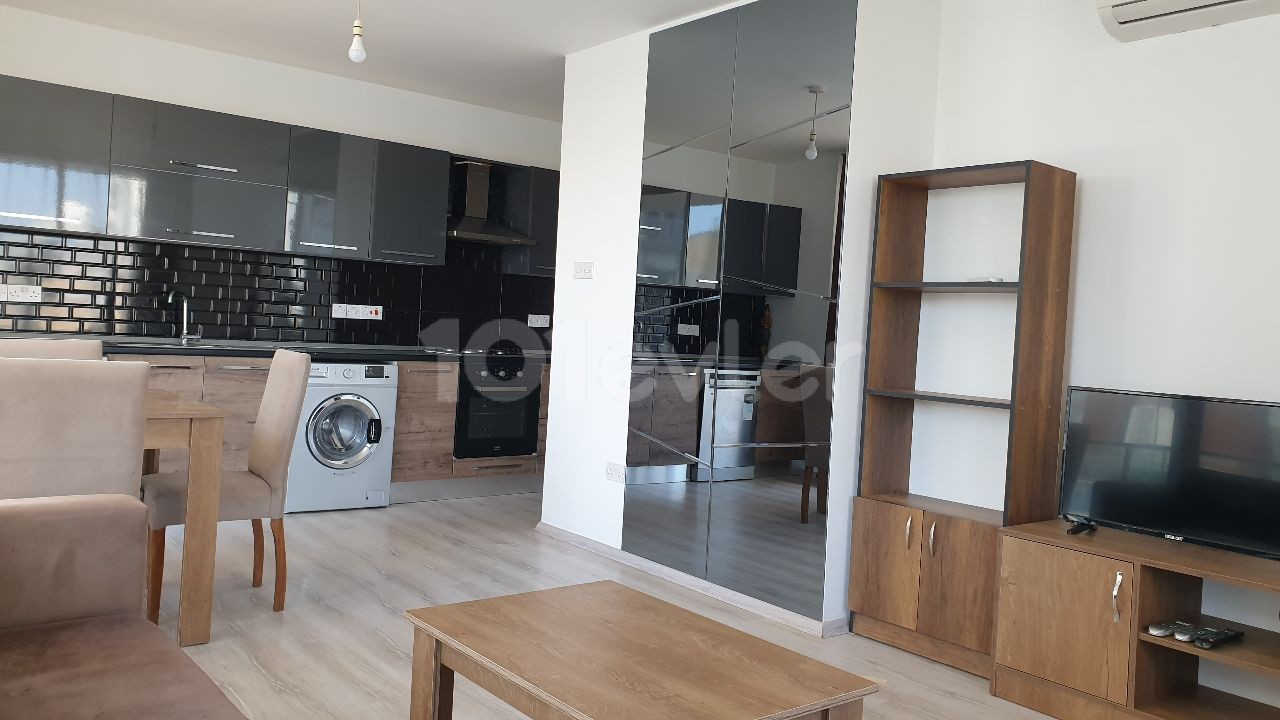 Satılık 2+1 ,90 m²  eşyalı lüks daire Uptwon parkta