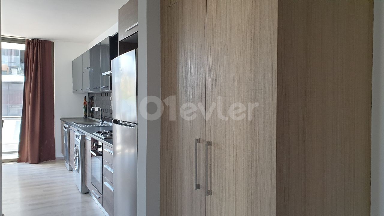 Satılık 2+1 ,90 m²  eşyalı lüks daire Uptwon parkta