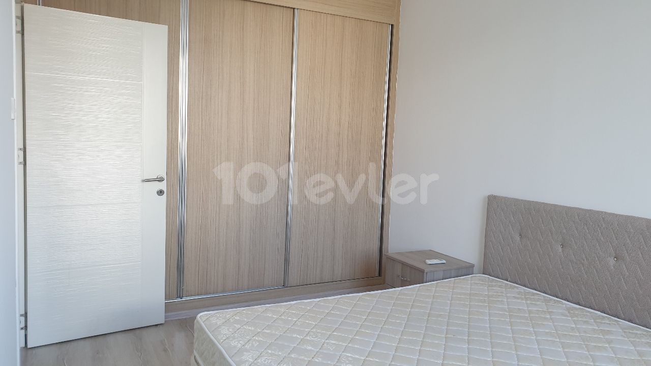 Satılık 2+1 ,90 m²  eşyalı lüks daire Uptwon parkta