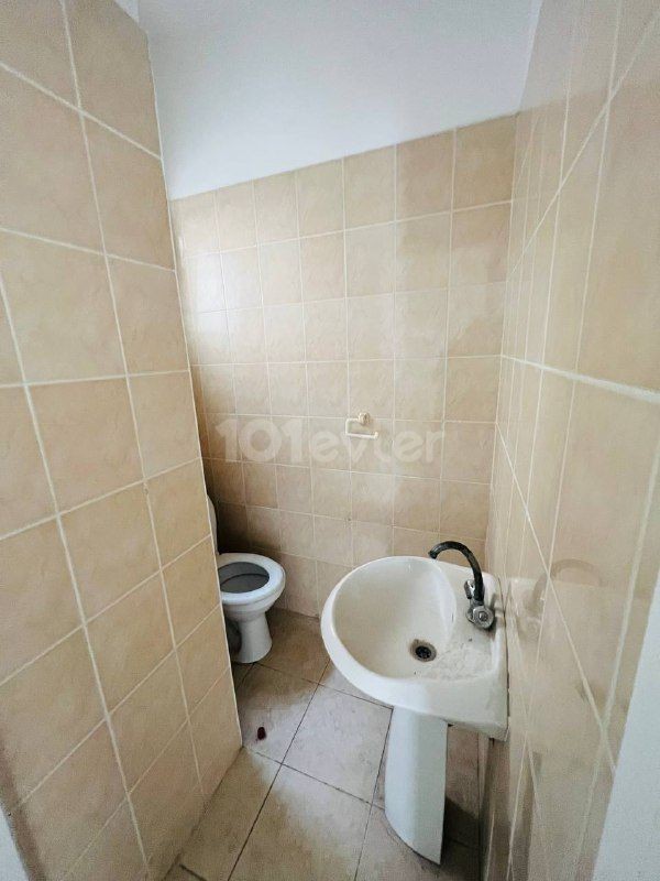 3+1 Apartment for Sale in Famagusta, Center