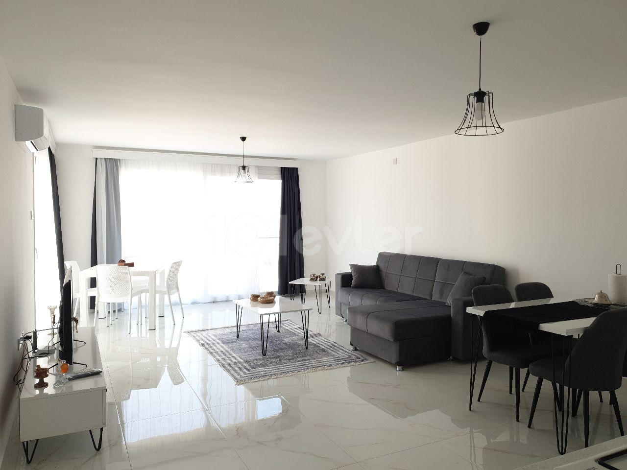 2+1 luxury furnished new apartment for rent on salamis road in Famagusta Glabsides area