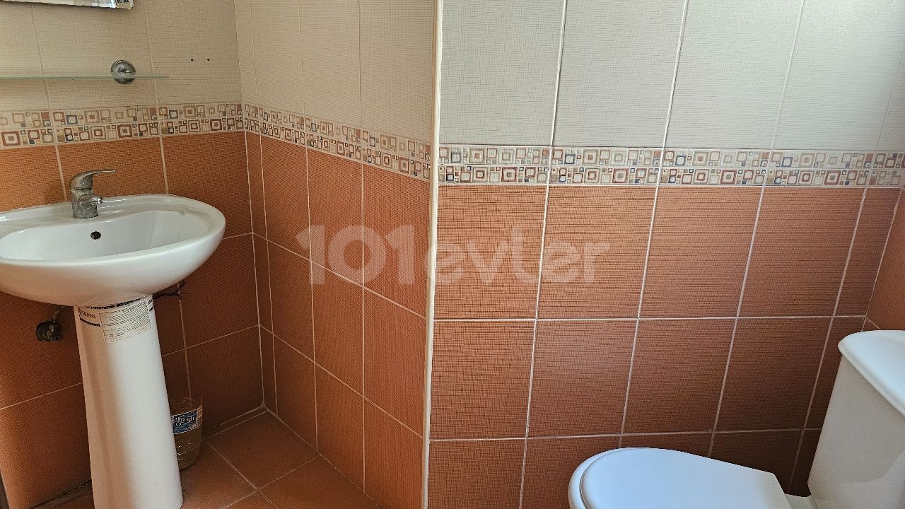 kiralık 2+1 eşyalı daire Mağusa Gülserende