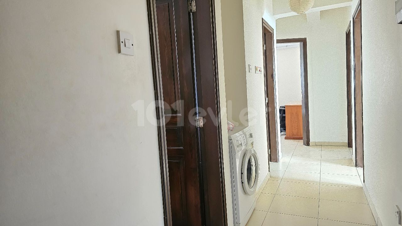 kiralık 2+1 eşyalı daire Mağusa Gülserende