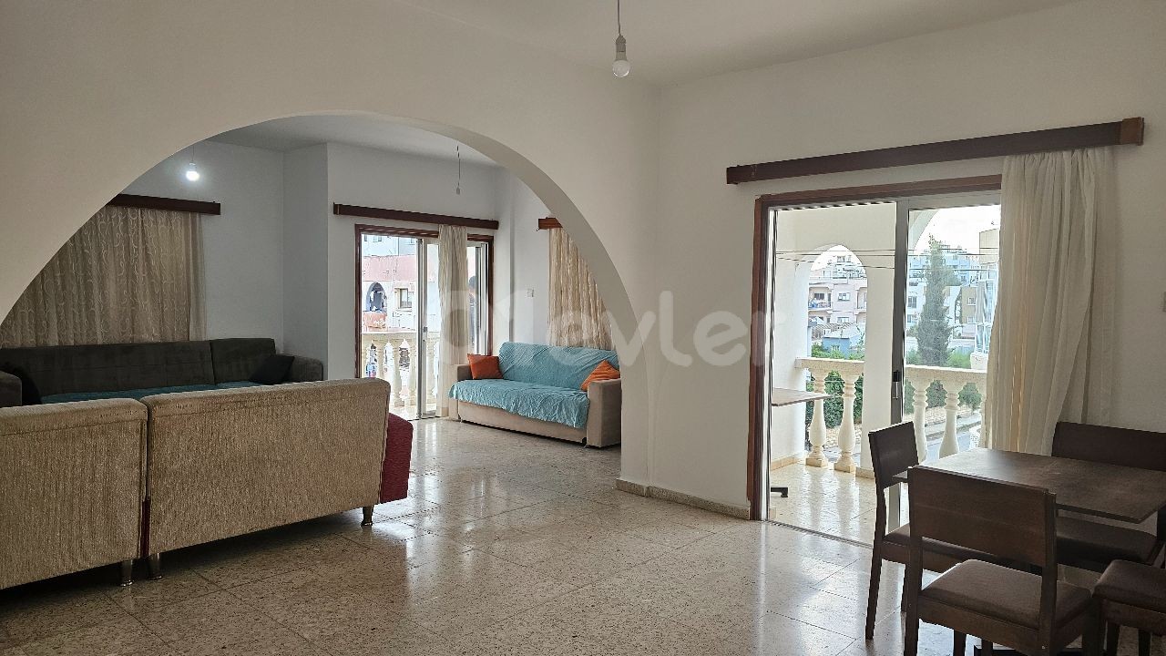 3+1 furnished flat for rent in Famagusta Gülserende