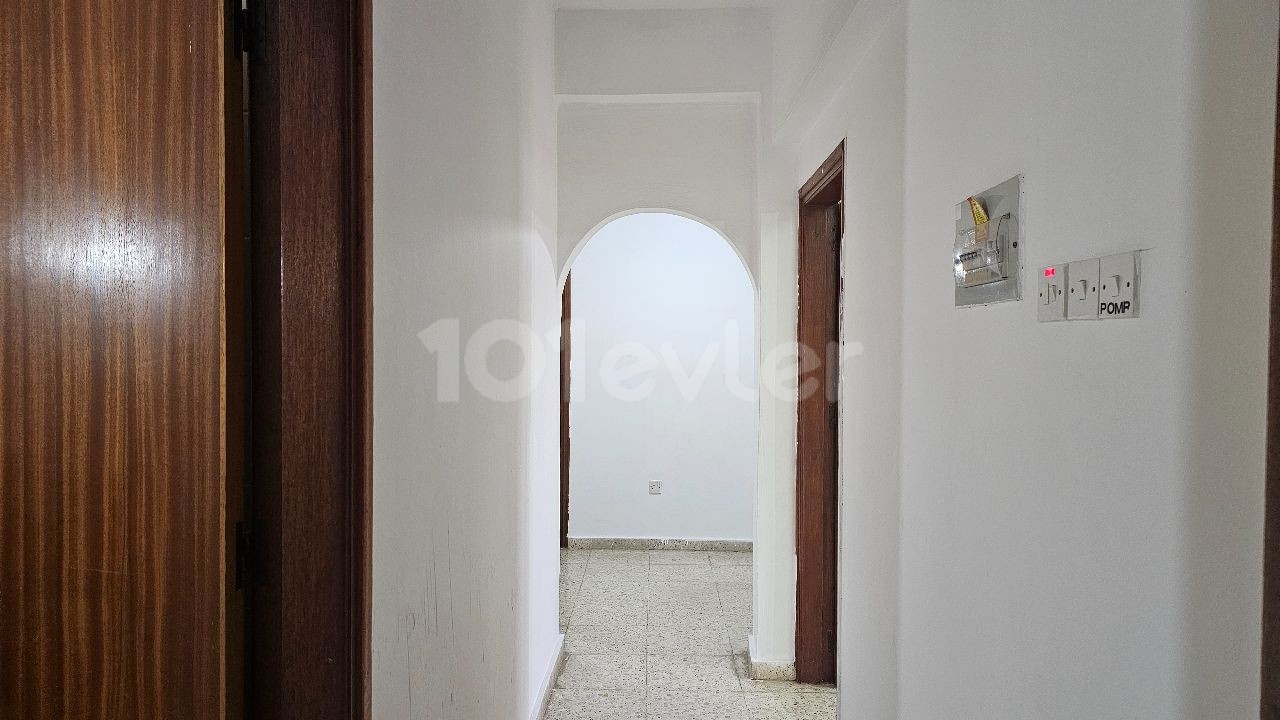 3+1 furnished flat for rent in Famagusta Gülserende