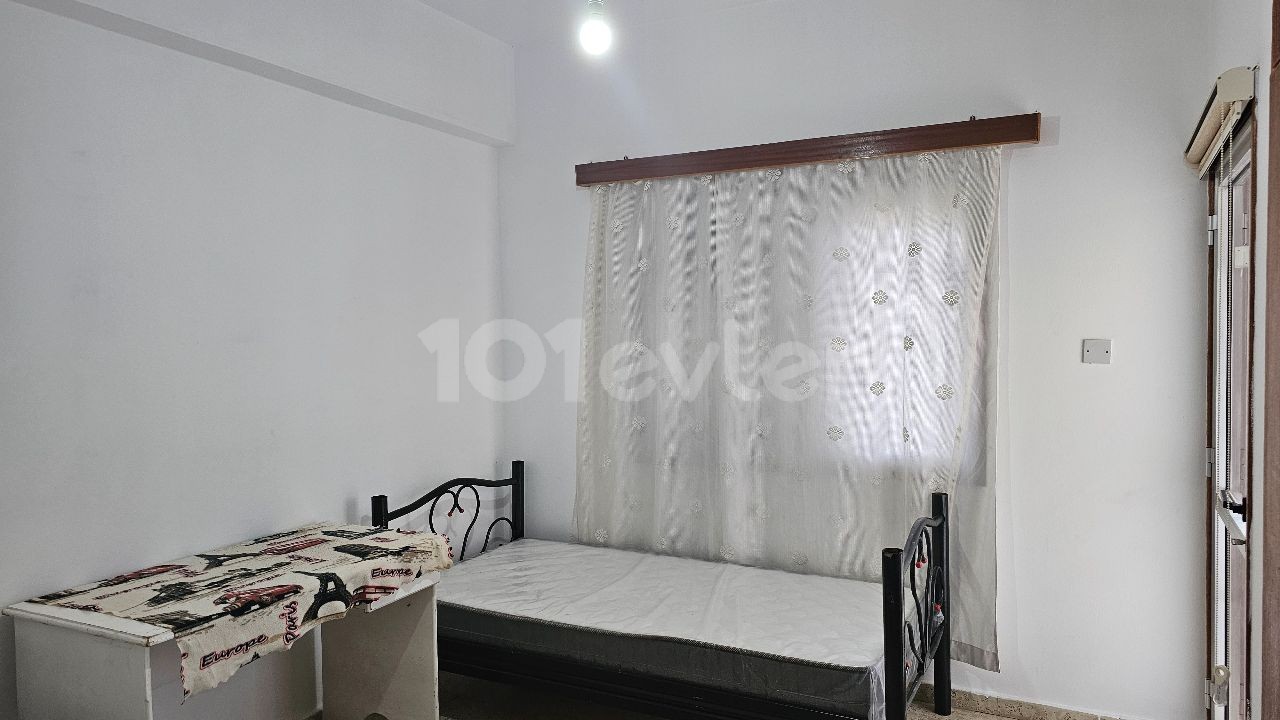 Kiralık 3+1 eşyalı daire Mağusa Gülserende