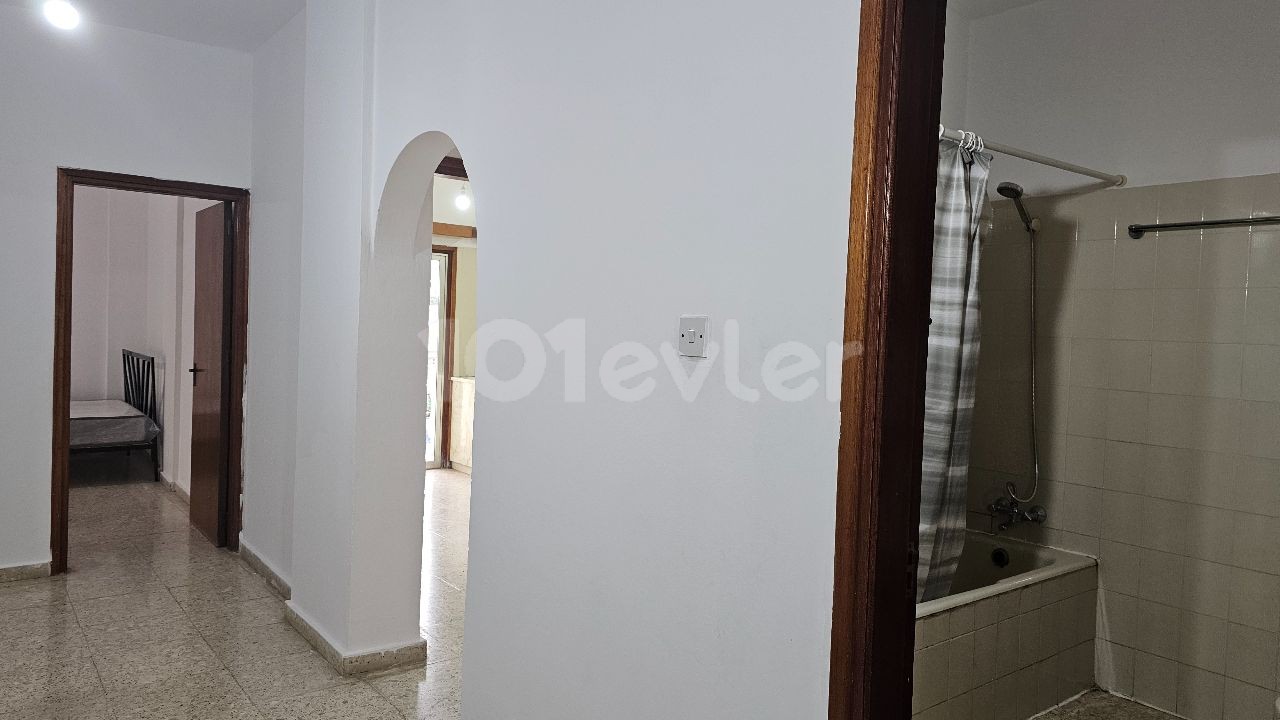 Kiralık 3+1 eşyalı daire Mağusa Gülserende