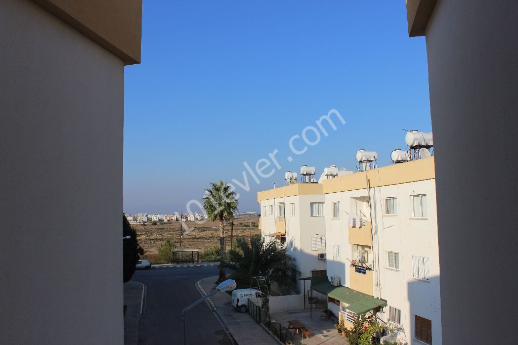 CHEAP! 3 bedroom flat in Tuzla, Famagusta. 5 minutes to the beach or city. Value